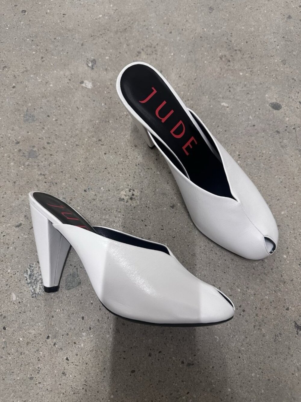 Jude Paw Mule Heels White Leather